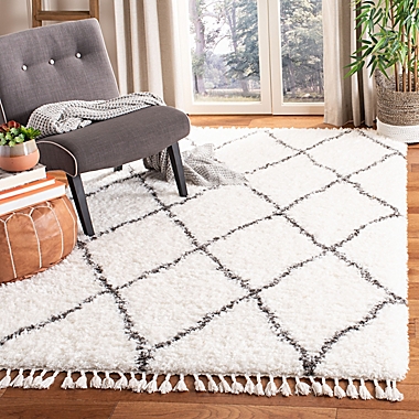 Wild Sage Abigail 9&#39; x 12&#39; Area Rug in Ivory/Dark Grey. View a larger version of this product image.