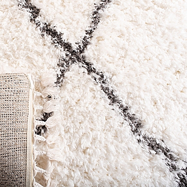 Wild Sage Abigail 9&#39; x 12&#39; Area Rug in Ivory/Dark Grey. View a larger version of this product image.