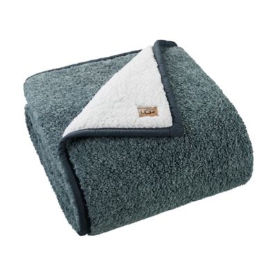 uggs blanket