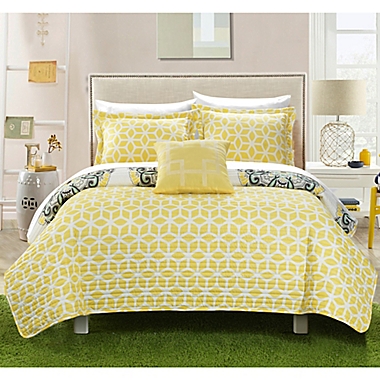 Chic Home Mirador 8-Piece Reversible Full/Queen Quilt Set in Yellow. View a larger version of this product image.