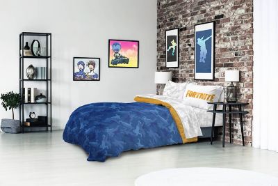 Fortnite Llama Reversible Bed in Bag Set in Blue/Grey Camo