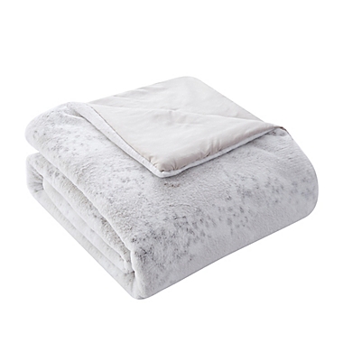 Faux Fur Bedding 3-Piece Fuzzy Comforter Set. View a larger version of this product image.