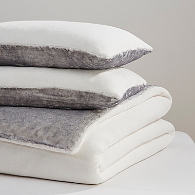 UGG&reg; Coco Dawson 3-Piece Reversible Full/Queen Comforter Set in Snow. View a larger version of this product image.