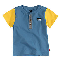 Levi's® Theo Henley in Blue/Yellow