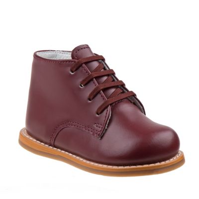 Josmo Shoes&reg; Logan Size 4.5 Walking Shoe in Burgundy