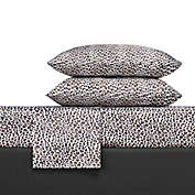 Betsy Johnson&reg; Leopard Standard Pillowcase Pair in Black