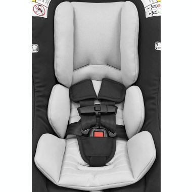Stokke&reg; Pipa&trade; by Nuna&reg; Infant Car Seat in Black. View a larger version of this product image.