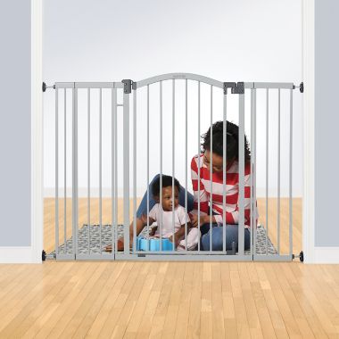 Summer&trade; Extra-Tall and Wide Safety Gate in Grey. View a larger version of this product image.