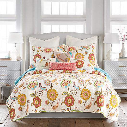 Alternate image 1 for Levtex Home Araya 3-Piece Reversible Quilt Set in Red