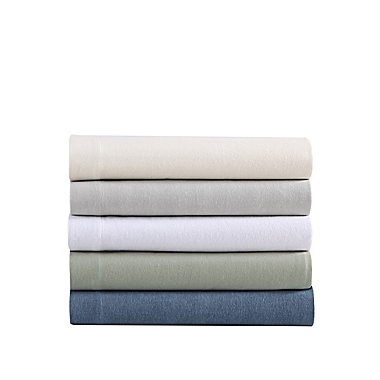 Eddie Bauer&reg; Solid Cotton Flannel Sheet Set. View a larger version of this product image.