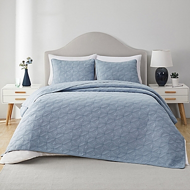 VCNY Home Ring Textured Cotton 3-Piece Quilt Set. View a larger version of this product image.