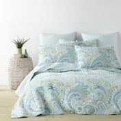 Levtex Home Cortona Paisley 3-Piece Reversible Full/Queen Quilt Set in Green