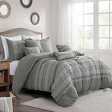 Fama Luxury 7-Piece Queen Comforter Set in Grey. View a larger version of this product image.