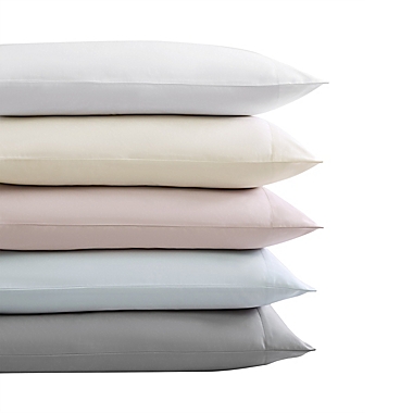 Vera Wang&reg; Solid 800-Thread-Count Sateen Sheet Set. View a larger version of this product image.