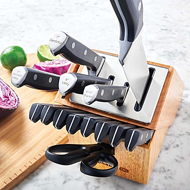 Calphalon Classic&trade; Antimicrobial Self-Sharpening 15-Piece Cutlery Set. View a larger version of this product image.