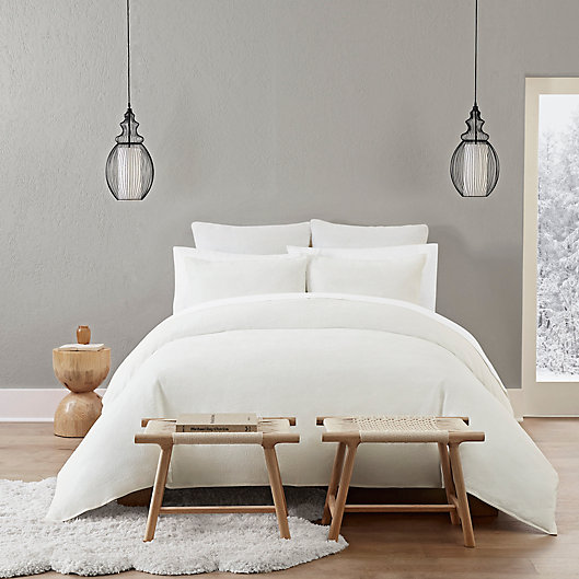 Alternate image 1 for UGG® Grace 2-Piece Twin Comforter Set in Snow