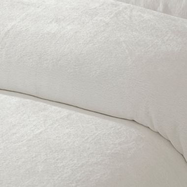 UGG&reg; Grace 2-Piece Twin Duvet Cover Set in Snow. View a larger version of this product image.