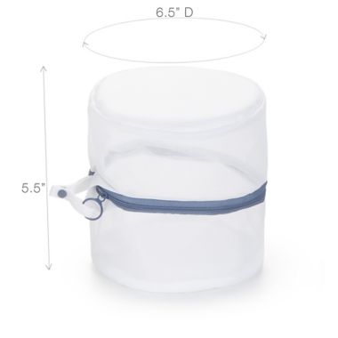 Simply Essential&trade; Mesh Intimates Wash Bags in White (Set of 2). View a larger version of this product image.