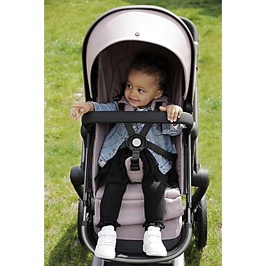 Joolz Day+ Complete Stroller in Pink. View a larger version of this product image.