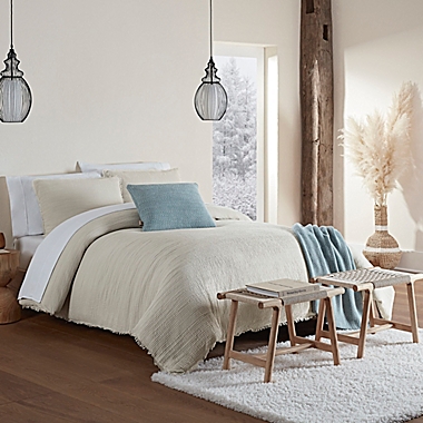 UGG&reg; Shaye 3-Piece Full/Queen Duvet Cover Set in Shoreline. View a larger version of this product image.