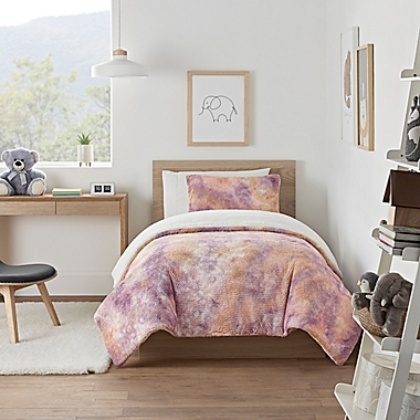 UGG&reg; Kelly Tie-Dye 2-Piece Twin/Twin XL Comforter Set in Sherbet. View a larger version of this product image.