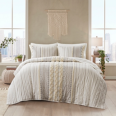 INK+IVY Imani 3-Piece King/California King Coverlet Set in Ivory. View a larger version of this product image.