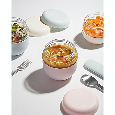 W&P&reg; 24 oz. Porter Seal-Tight Food Storage Container in Blush. View a larger version of this product image.