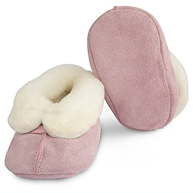 Shooshoos&reg; Size 0-6M Slipper in Pink. View a larger version of this product image.
