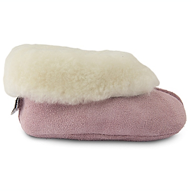 Shooshoos&reg; Size 0-6M Slipper in Pink. View a larger version of this product image.