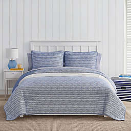 SCOUT? Call Me Wavy Quilt Set in Navy