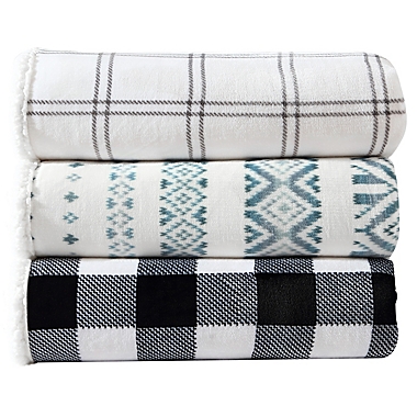 Eddie Bauer&reg; Kettle Falls Ultra Soft Plush Fleece Reversible Blanket. View a larger version of this product image.