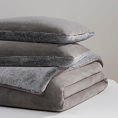UGG&reg; Coco Dawson 3-Piece Reversible King Duvet Cover Set in Charcoal. View a larger version of this product image.