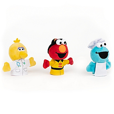 GUND&reg; Sesame Street Finger Puppets Set. View a larger version of this product image.