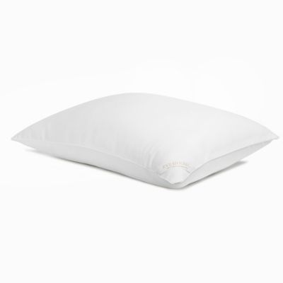 Everhome&trade; Ultra Comfort 825-Thread-Count Down Alternative Standard/Queen Bed Pillow