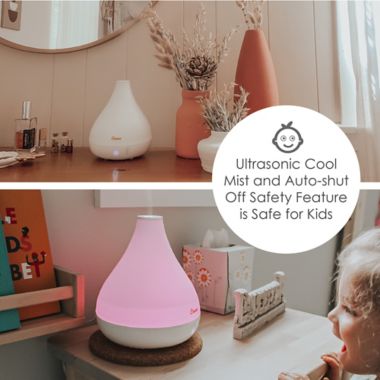 Crane 2-in-1 Personal Cool Mist Humidifier and Aroma Therapy Diffuser in White. View a larger version of this product image.