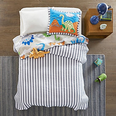 Mizone Kids Little Foot 4-Piece Full/Queen Coverlet Set. View a larger version of this product image.