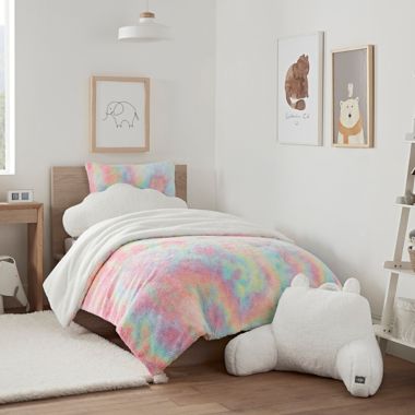 UGG&reg; Kelly Tie-Dye 3-Piece Full/Queen Comforter Set in Rainbow. View a larger version of this product image.