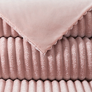UGG&reg; Marten 3-Piece Full/Queen Comforter Set in Peach. View a larger version of this product image.