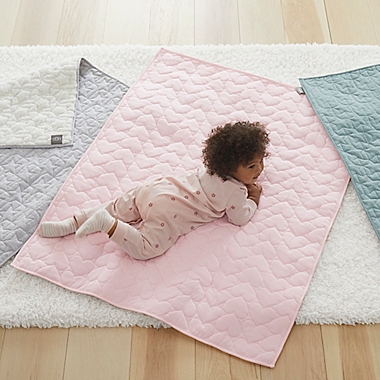 UGG&reg; Damietta Organic Cotton Jersey Quilt in Succulent. View a larger version of this product image.