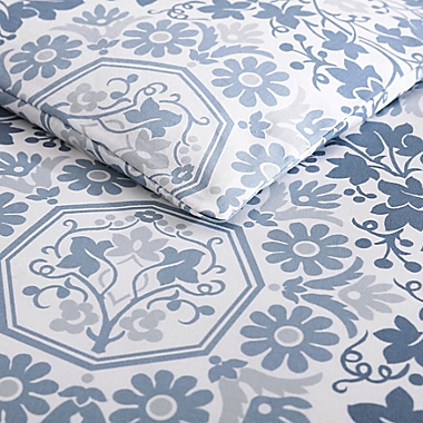 Stone Cottage Caldecott Full/Queen Comforter Set in Light Blue. View a larger version of this product image.