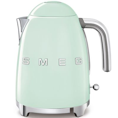 SMEG Retro Style 1.7-Liter Fixed Temperature Electric Kettle in Pastel Green