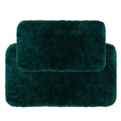 Nestwell&trade; Performance 2-Piece Bath Rug Set in Forest Green
