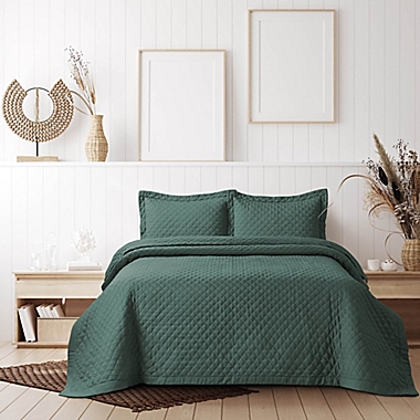 Tribeca Living Brisbane Oversized 3-Piece Quilt Set. View a larger version of this product image.