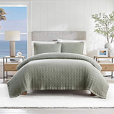 UGG&reg; CampoKing Quilt Set in Fern. View a larger version of this product image.