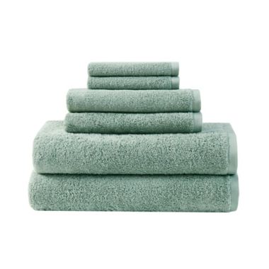 Clean Spaces Aure 100% Cotton Solid 6-Piece Towel Set in Green. View a larger version of this product image.