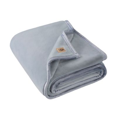 UGG&reg; Throw Blanket Coco Luxe in Ash Fog