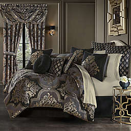 J. Queen New York™ Savoy 4-Piece Queen Comforter Set in Pewter