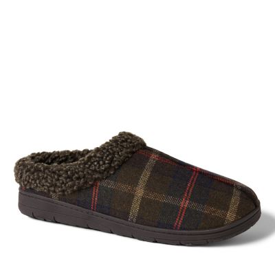 Cozy Mountain&trade; Men&#39;s Plaid Clog Slippers