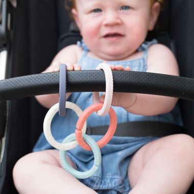 Bella Tunno&trade; Happy Links in Soft Bloom. View a larger version of this product image.