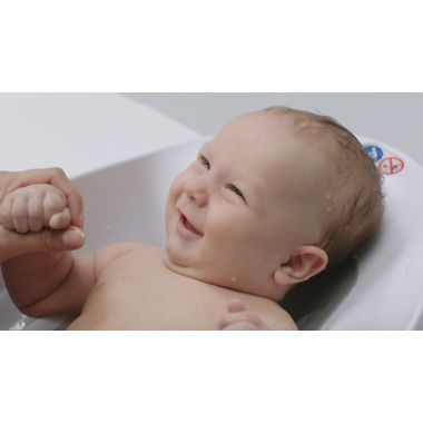 ForeverWarm Warming Baby Bathtub Bather in White. View a larger version of this product image.